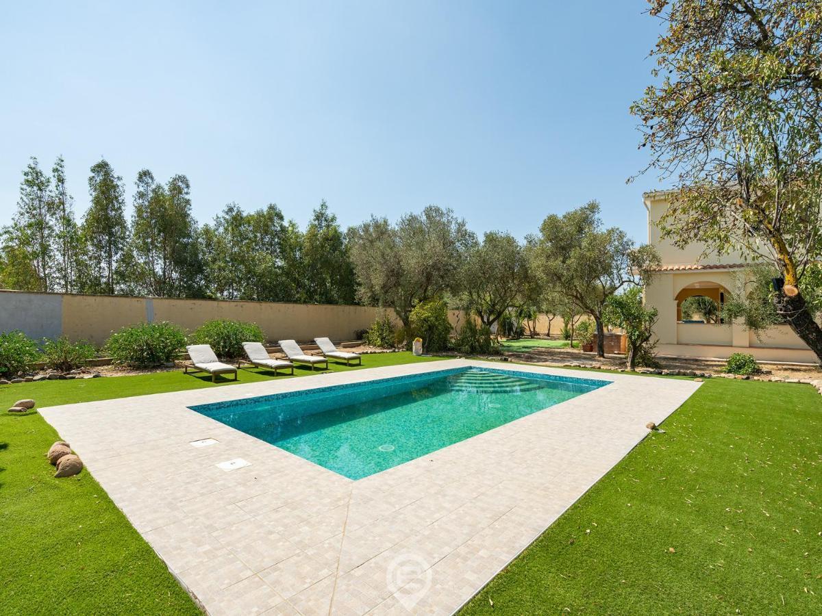 Casa Leila * Sant Isidoro (Sardinia)